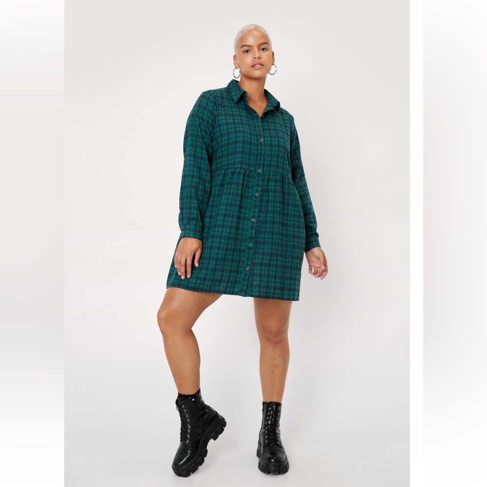 Nasty Gal Checked Smock Dress, size 14 in green